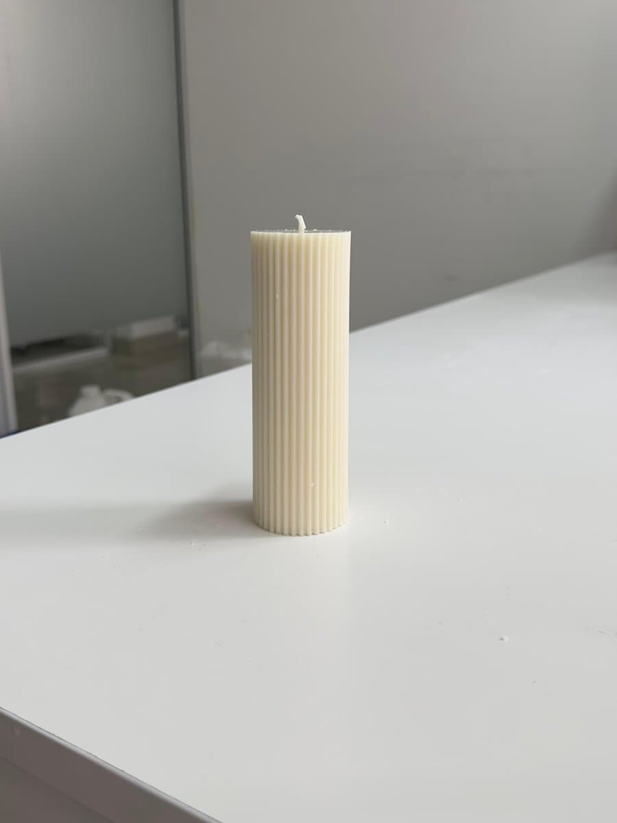 The Hills Elle Unscented Pillar Candle