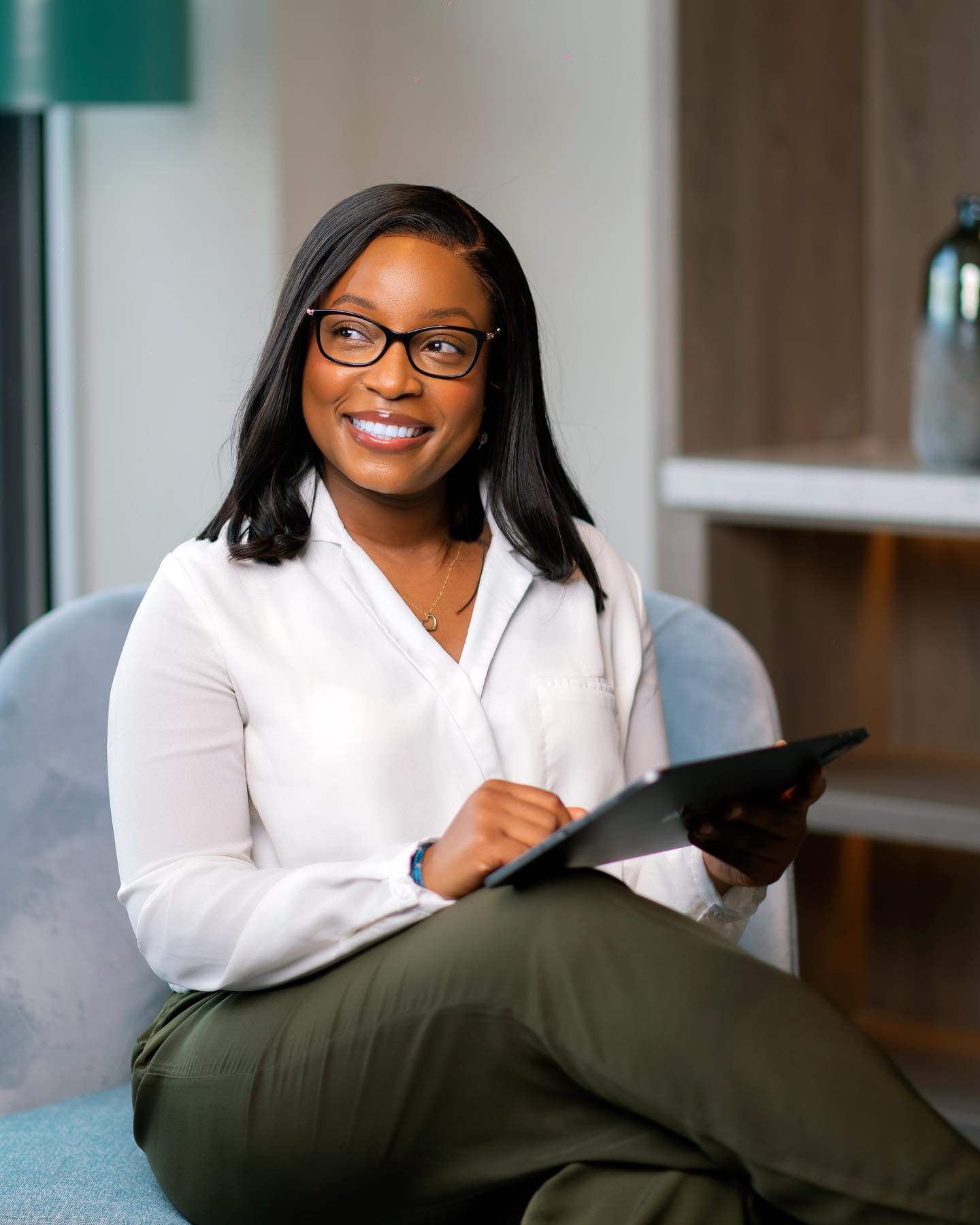 How to Maintain Healthy
Skin in Modern
Conditions:
A Dermatologist’s Advice